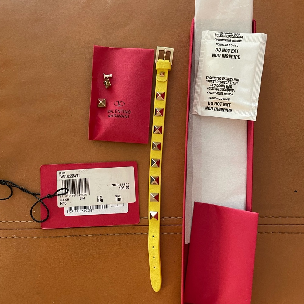 Valentino rockstud bracelet